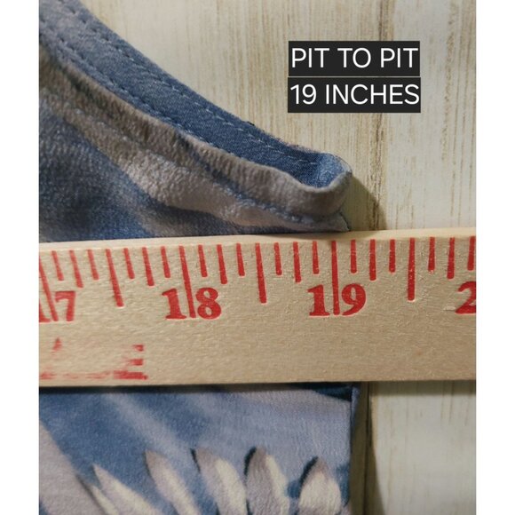 Robbie Bee Womens Blue Sleeveless Floral Print Silk Tank Top Medium~Lightweight - Picture 4 of 8